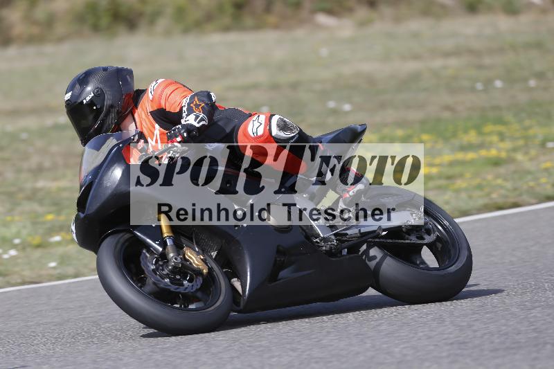 /37 09.08.2026  Pluess Motosport ADR/Freies Fahren/41